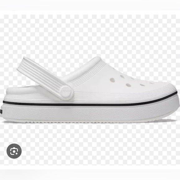 Worn twice size 9 woman 7 men’s white crocs - Picture 3 of 3